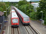 Reutlingen-Sondelfingen am 24.05.2019, eine Verspätung machte die Begegnung zwischen 650 012 als RB in Richtung Reutlingen Hbf und einem RE in Richtung Stuttgart